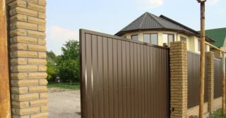 Купить откатные ворота из профнастила Североуральск, цена от 1797 руб.