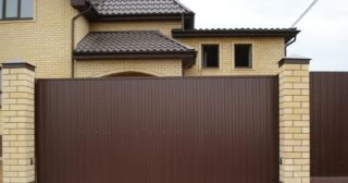Купить откатные ворота из сэндвич-панелей Североуральск, цена от 1797 руб.